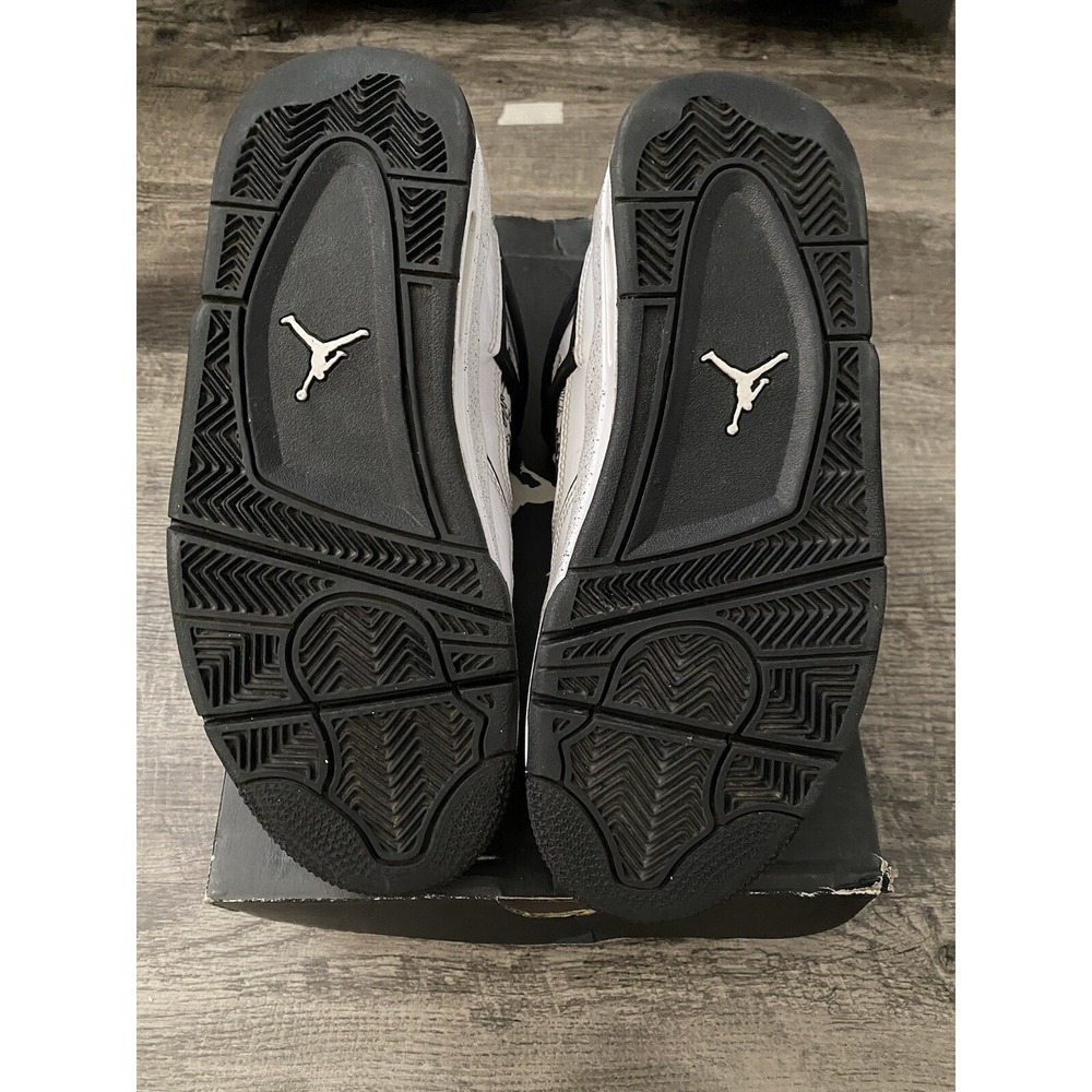 Size 6y- Jordan 4 SE DIY - Picture 5 of 5
